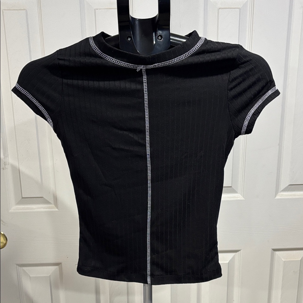 Rue21 Black Short Sleeve Top with White Stitching